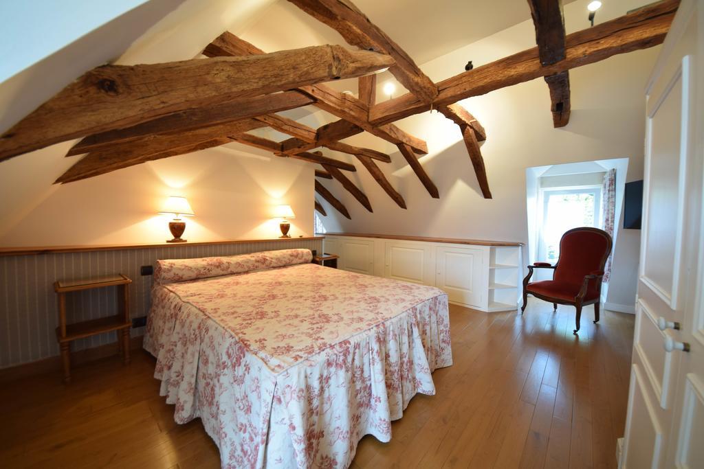 Domaine De La Rocque Bed and Breakfast Liorac-sur-Louyre Buitenkant foto
