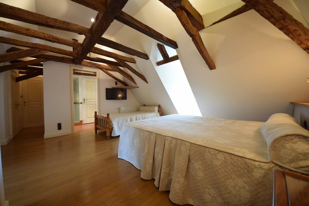 Domaine De La Rocque Bed and Breakfast Liorac-sur-Louyre Buitenkant foto