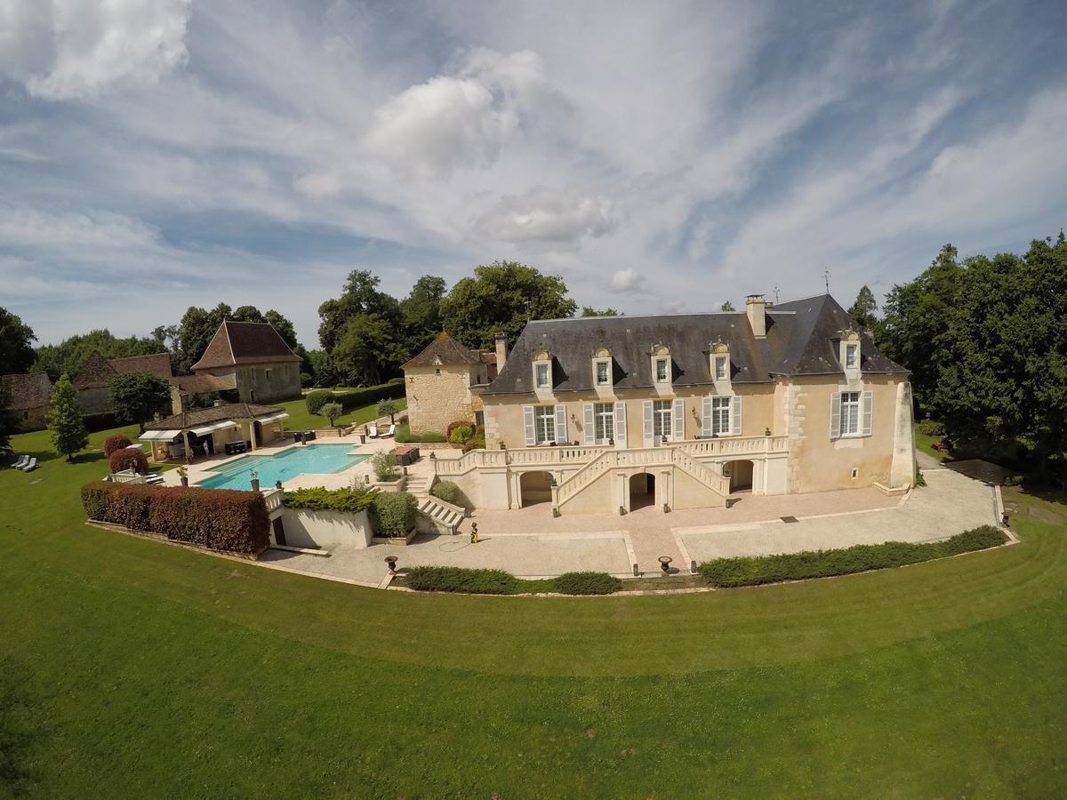 Domaine De La Rocque Bed and Breakfast Liorac-sur-Louyre Buitenkant foto