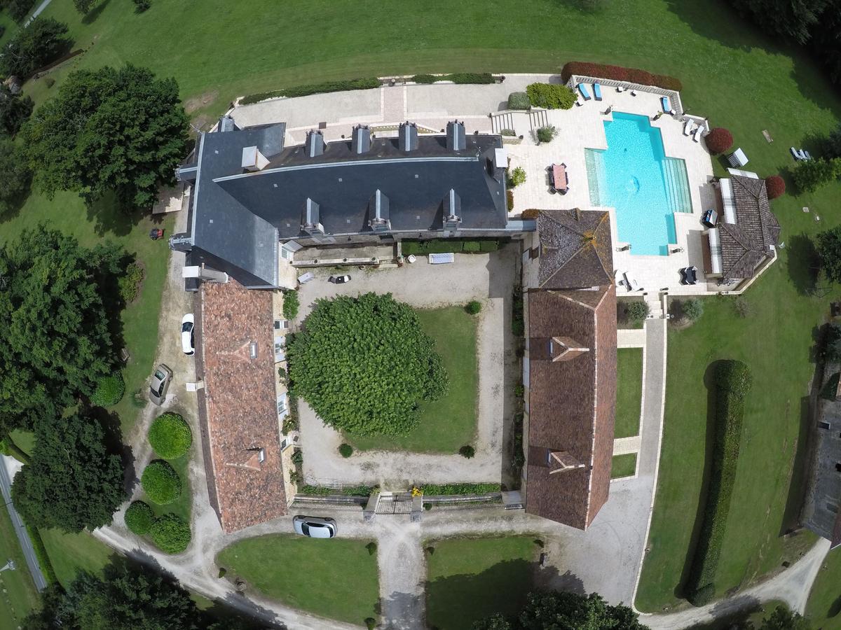 Domaine De La Rocque Bed and Breakfast Liorac-sur-Louyre Buitenkant foto